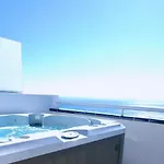 Sea Lovers Jacuzzi Fuerteventura *
